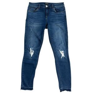 Prosperity Lena Super Skinny Distressed Released Hem Women’s Jeans